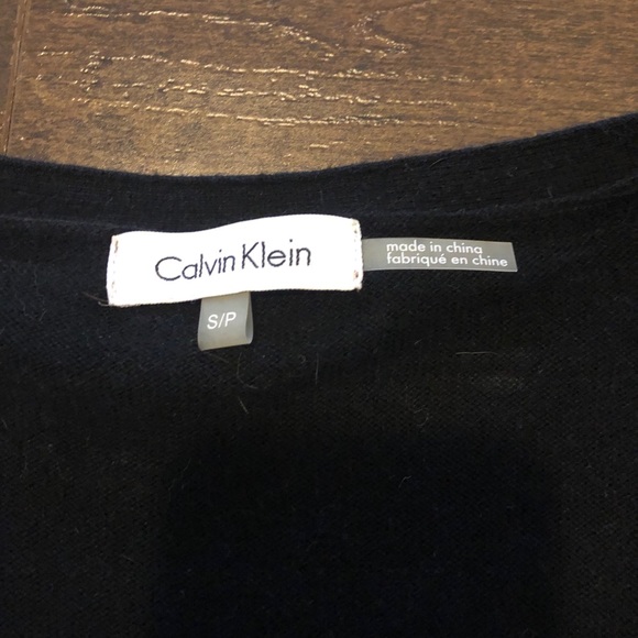 Calvin Klein Cardigan - Picture 3 of 3